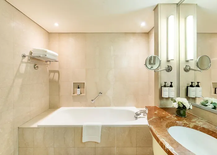Intercontinental Doha Beach & Spa By Ihg