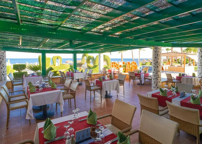 Safir Sharm Waterfalls Resort