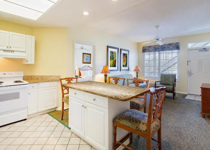 Holiday Inn & Suites Clearwater Beach S-Harbourside