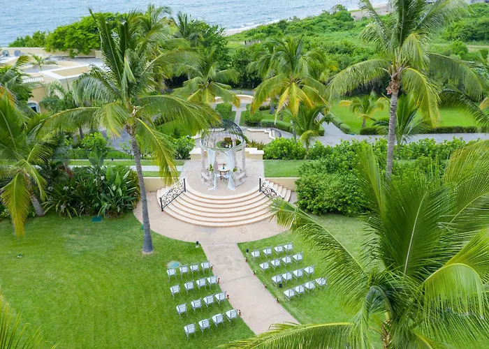 Pueblo Bonito Emerald Luxury Villas & Spa All Inclusive