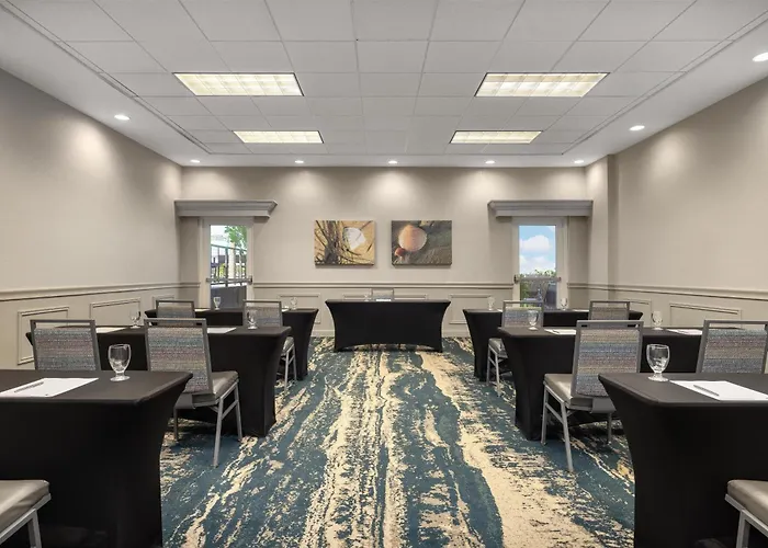 Doubletree Suites By Hilton Melbourne Beach Oceanfront