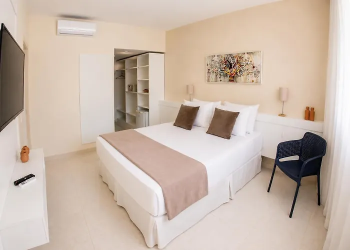 Orange Praia Hotel