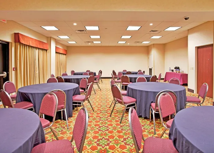 Holiday Inn Express & Suites Port Richey By Ihg