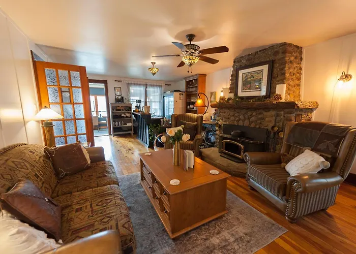 Heather Lodge
