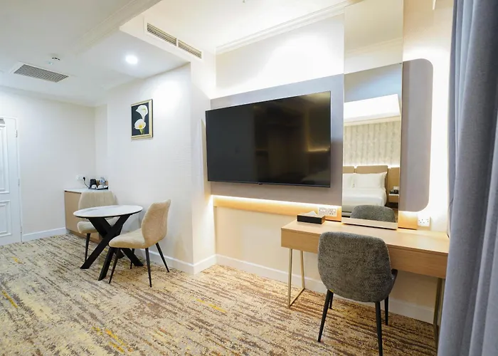Harmoni One Convention Hotel And Service Apartments