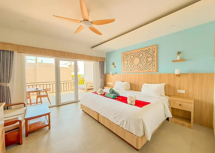 Solaluna Beach Homestay
