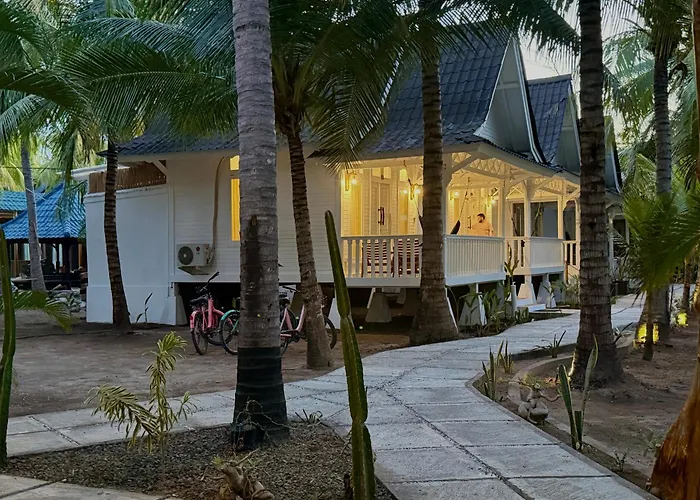Bronze Bungalows
