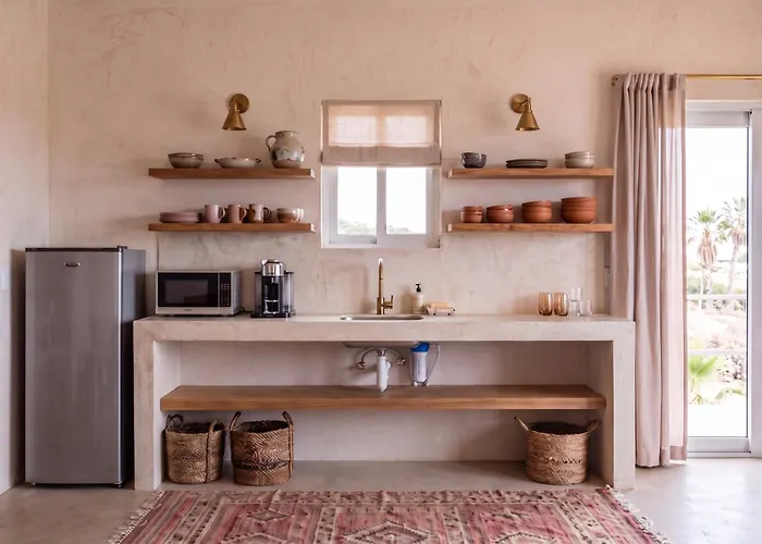 La Optimista Boutique Hotel & Concierge