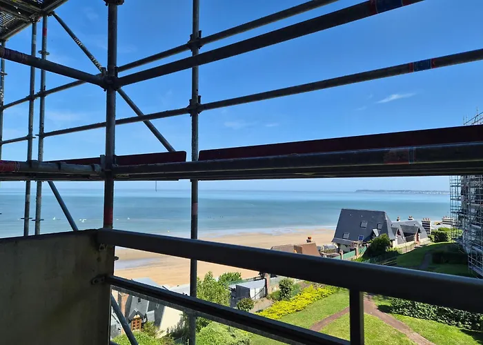 Appartement, Vue Mer A 150M De La Plage