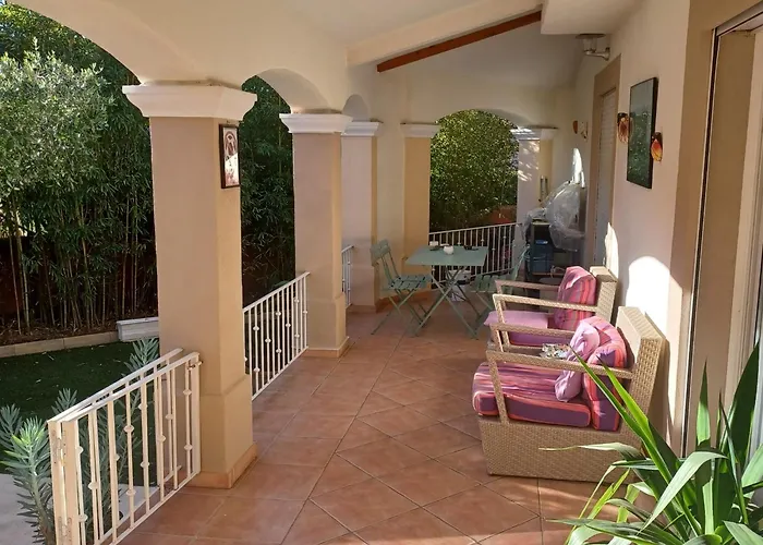 Villa sécurisée pres des lecques