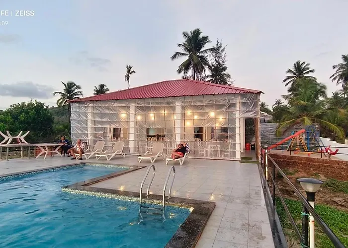 Parisa Beach Resort Tarkarli Bhogwe