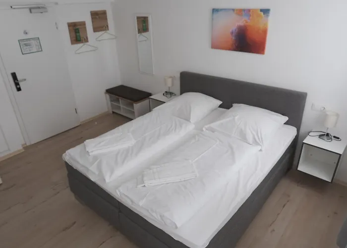 Hotel - PLATIA