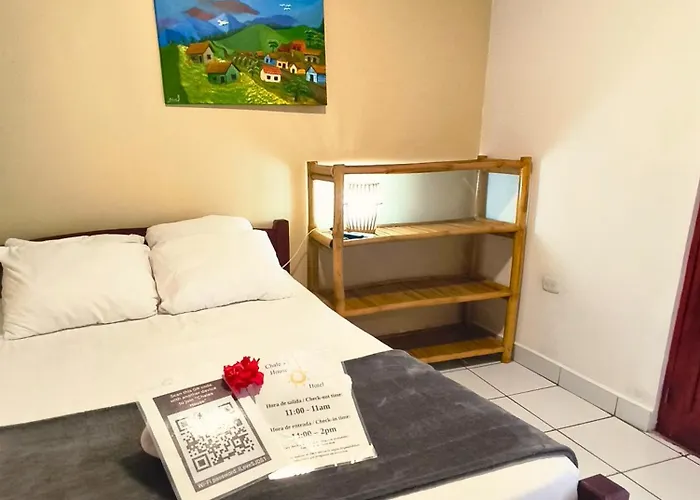 Chale'S House Hotel