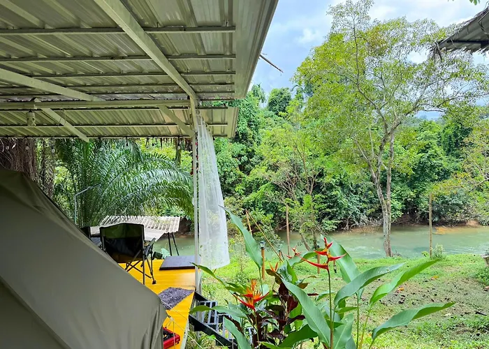 Amornkeeree Khao Sok Camping