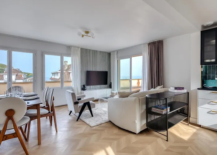 Sea View House With Terrasse In Veules Les Roses