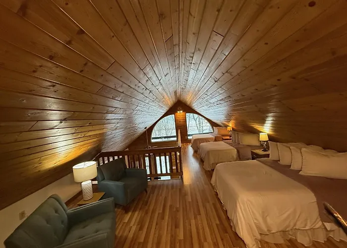 Scott'S Superior Inn And Cabins