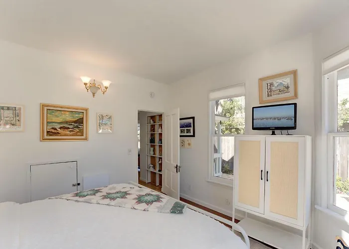 3943 Rad Beach House