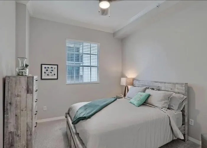 Three Bedroom Residence With Downtown Water Views