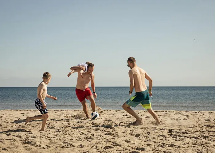 Familien Wellness Hotel Seeklause GmbH&CoKG mit großem Abenteuerspielplatz Piraten-Insel-Usedom Kinder immer All-Inklusive&Getränke ganztags inklusive