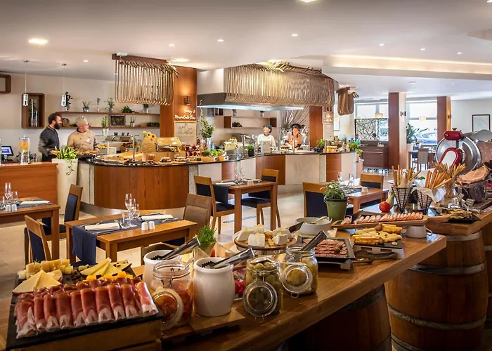 Valamar Riviera Hotel & Residence (Adults Only)