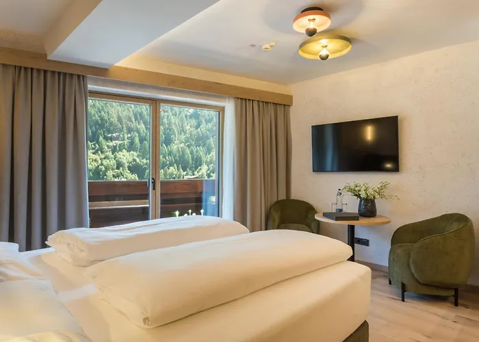 Hotel Alpina Soelden - Adults Only