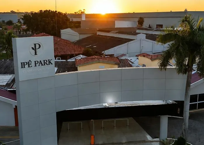 IPÊ PARK Convention Hotel
