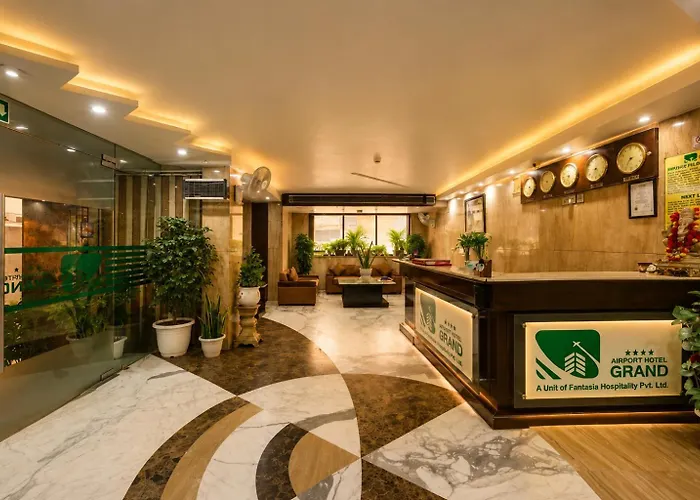 Airport Hotel Grand
