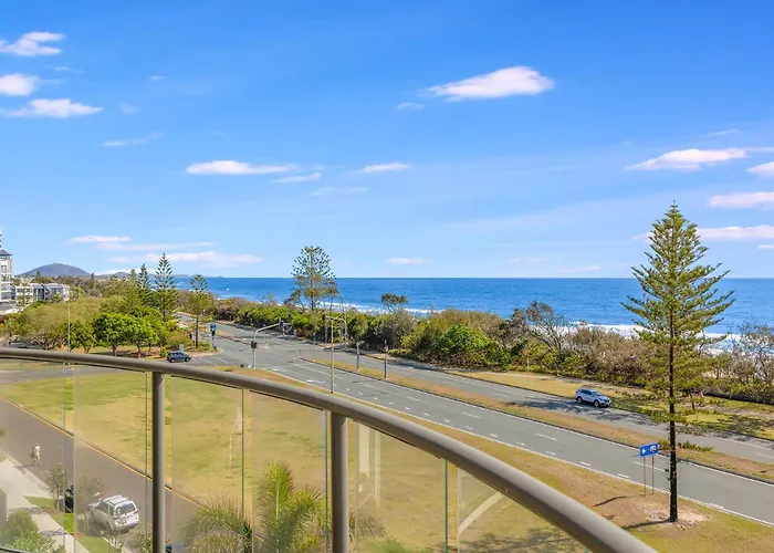 Meridian Alex Beach Apartments