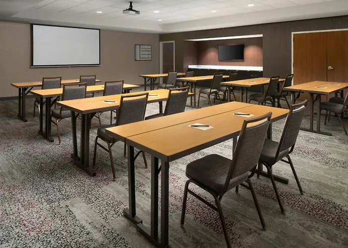 Courtyard By Marriott Elmira Horseheads