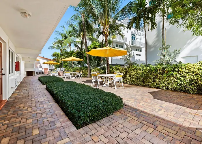 Surf Side Resort