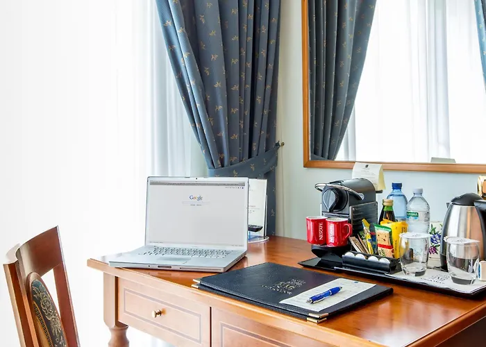 Hotel Ambassador