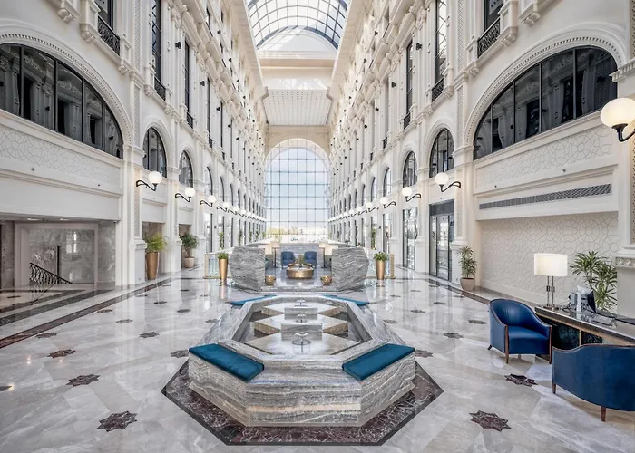 The Hotel Galleria Jeddah, Curio Collection By Hilton