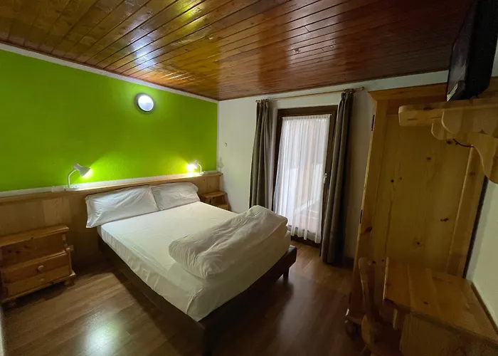 Hotel Meuble' Joli