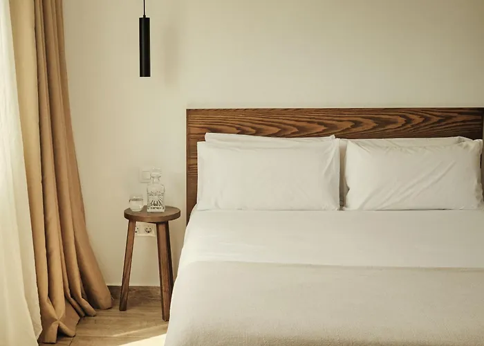 Alava Suites