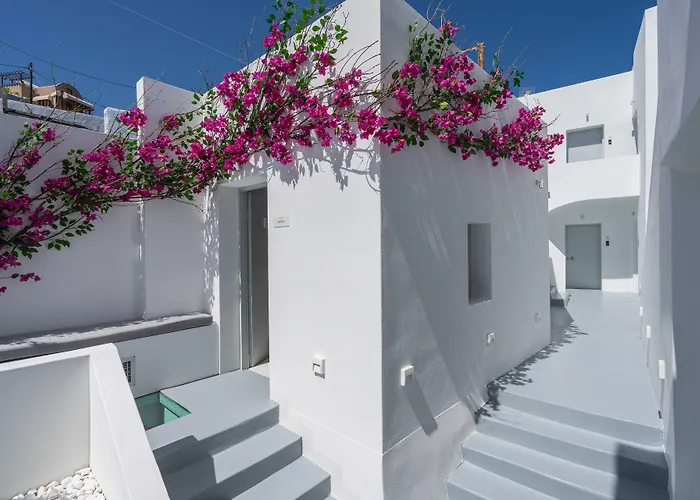 Cycladic Suites & Spa
