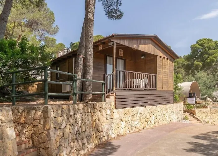 Camping Estival Torre de la Mora