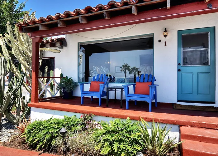 Beachcomber Inn