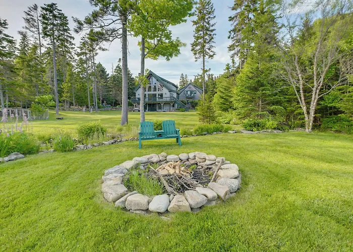 Waterfront Prospect Harbor Cottage: Yard, Fire Pit