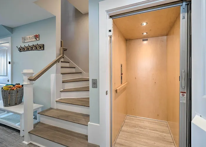 Kure Beach Townhome: Short Walk To The Beach!
