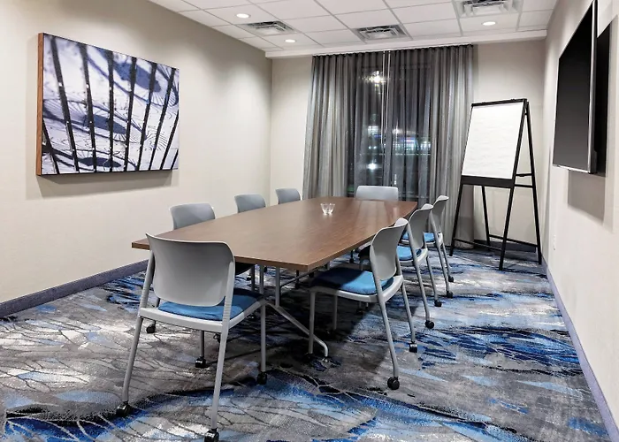 Fairfield By Marriott Port Clinton Waterfront