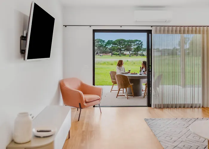 13Th Beach Golf Lodges