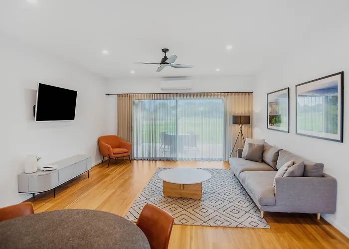 13Th Beach Golf Lodges