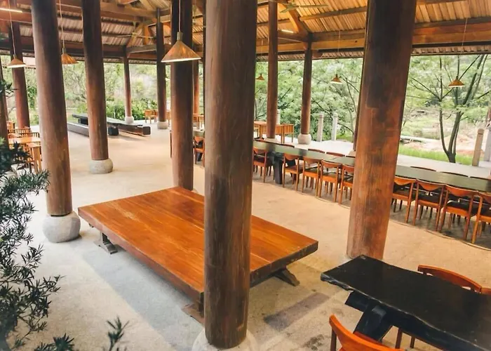 Quynh Vien Resort