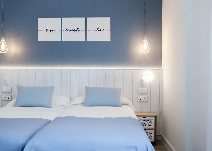 Nerja Casual Rooms