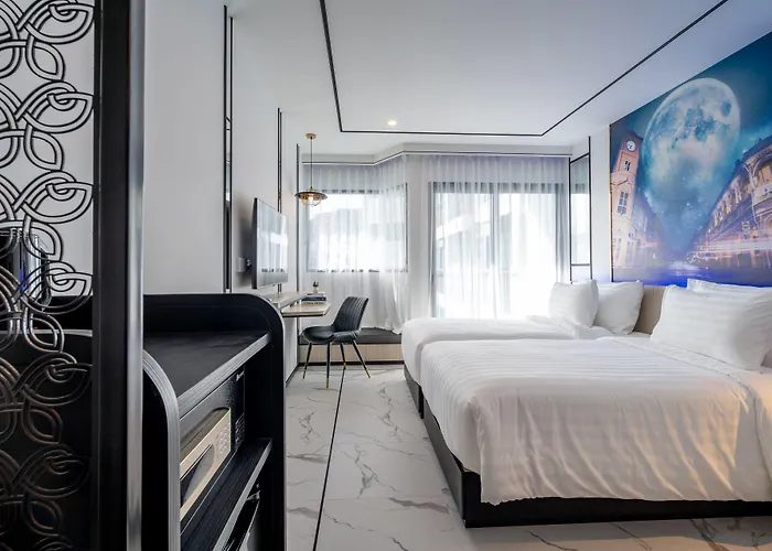 Ratri Hotel Phuket Old Town