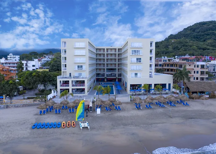 Decameron La Marina Guayabitos, Ramada All-Inclusive Resort