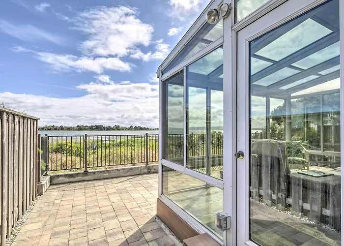 Ideally Located San Francisco Bay Home W/ Sunroom!