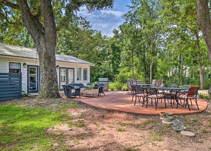 Riverside New Magnolia Springs Home W/ Dock, Beach