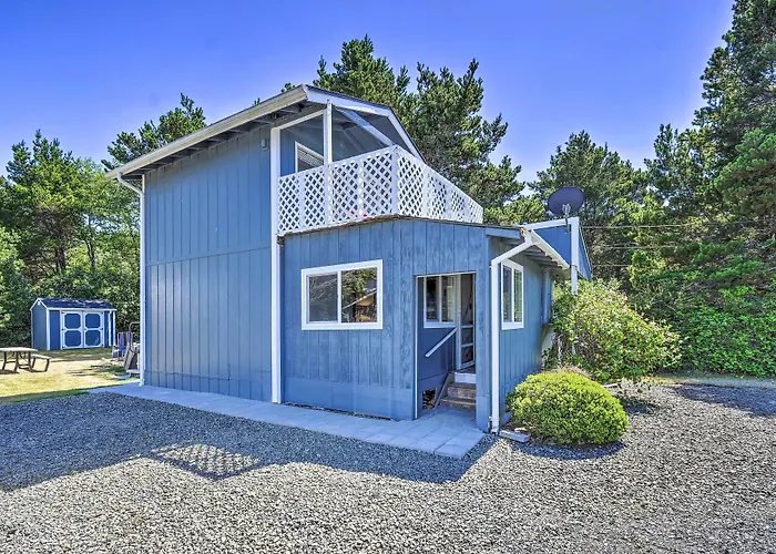 Coastal Pnw Gem W/ Hot Tub - Walk To Beach!