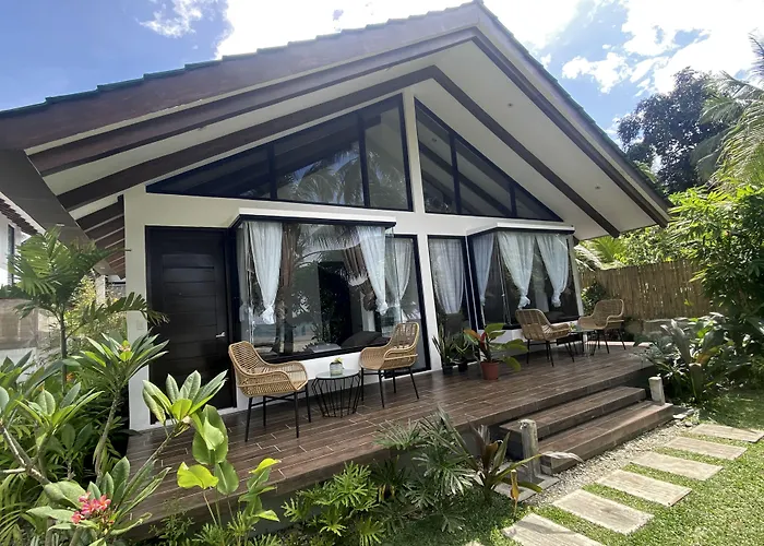 Amila Dive Beach Resort